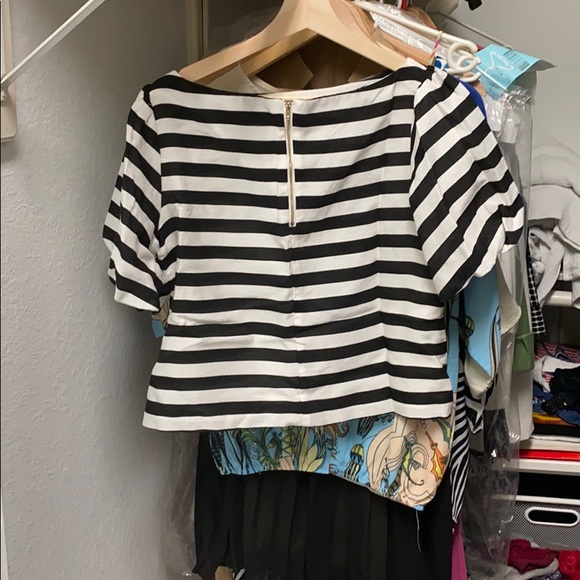 Blouse - Picture 2 of 2